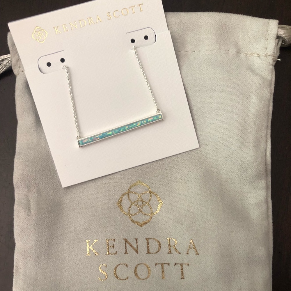 Kendra Scott Necklace